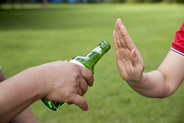Hnědnutí listů kávovníku: Příčiny a řešení 4 Správná péče o kávovník: Zabráněte hnědnutí listů