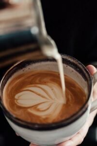 Stupně hrubosti mletí kávy pro espresso: Expertní rady
