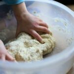 Kynutý kakaový závin: Jak na něj krok za krokem 3 Kynutý kakaový závin: Jak na něj krok za krokem