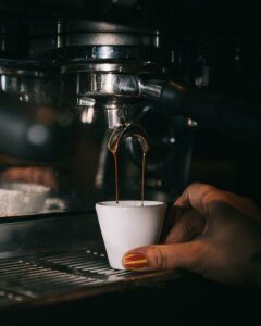 Espresso v konvici: Tajemství dokonalé chuti 7 Espresso v konvici: Tajemství dokonalé chuti